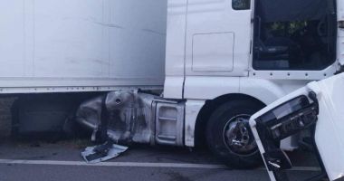 GALERIE FOTO / Lecția dură primită de un ȘOFER CONSTĂNȚEAN DE TIR care a fost prins furând motorină într-o parcare de lângă Barcelona - 2