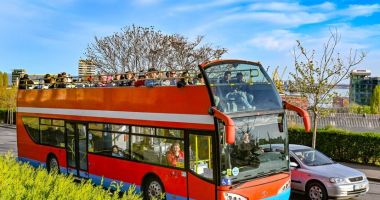 Stire din Social : Autobuzele care deservesc linia City Tour nu mai ajung la Cuibul Reginei