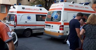 GALERIE FOTO / EXPLOZIE la un bloc pe strada Mircea cel Bătrân. Trei persoane au fost rănite, între care și un copil - 3