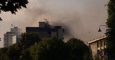 HAOS ÎN CENTRUL CONSTANȚEI! INCENDIU PUTERNIC la clădirea SPIT de pe bulevardul Tomis. Intervin PATRU AUTOSPECIALE - 3