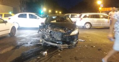 GALERIE FOTO / Accident rutier la intersecția bulevardului Tomis cu strada Tulcei - 4