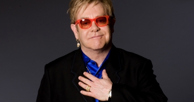 Stire din Monden : Elton John, SPITALIZAT DE URGENȚĂ! Concertele artistului, anulate