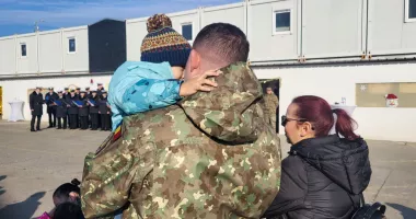 Moș Crăciun Scafandru vine cu sacul plin de cadouri în Portul Militar Constanța - 4