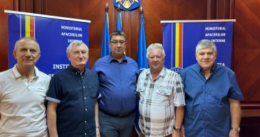 Stire din Eveniment : Rezerviștii militari din Constanța, la discuții oficiale cu prefectul Adrian-Teodor Picoiu