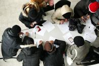 Stire din Social : Românii au încă restricții la muncă în nouă state europene