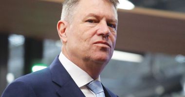 Stire din Politică-Administrație : "Klaus Iohannis nu demisionează". Va rămâne la Cotroceni până la instalarea noului președinte