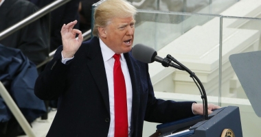 Stire din Actualitate : Trump: "Polonia este inima geografică a Europei"