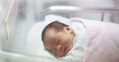 Peste 480 de copii se vor naşte în România pe 1 ianuarie