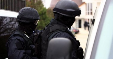 Stire din Eveniment : Membrii clanului Raim din Mangalia au ajuns după gratii