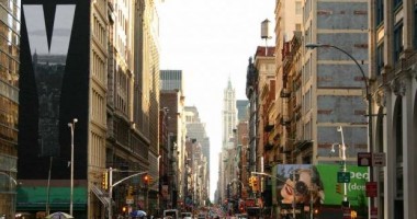 Stire din Actualitate : Autoritățile pulverizează pesticide la New York pentru a combate virusul West Nile