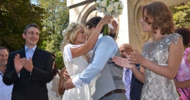 Stire din Monden : Delia Matache s-a măritat