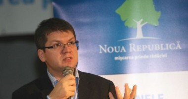 Stire din Politică-Administrație : Mihail Neamțu, atac dur la adresa  lui Mihai Răzvan Ungureanu