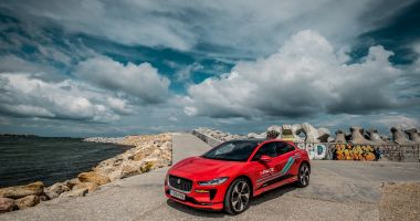 Stire din Social : Galerie foto. Jaguar I-PACE, disponibil pentru test drive la Exclusiv Auto