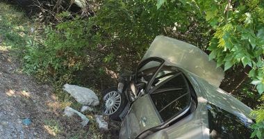 ACCIDENT pe șoseaua spre sudul litoralului! Șoferii au fost răniți - 3