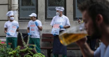 Angajații din HoReCA au protestat față de felul în care Guvernul tratează combaterea pandemiei - 3