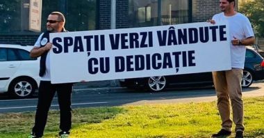 VIDEO. Campanie inedită a USR-PLUS, la Constanţa! „Pe 27 septembrie îi trimitem acasă!” - 4