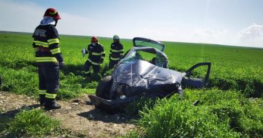 GALERIE FOTO. Accident grav, în ziua de Paşte. Trei persoane au fost rănite - 5