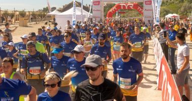 Stire din Sport : Maratonul Nisipului 2023 are o nouă locaţie de start: plaja Zoom Beach din Constanţa
