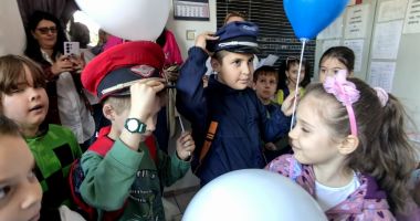 „Şcoala Altfel“ şi „Săptămâna Verde”, în Gara CFR Constanţa - 4