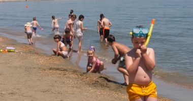 Stire din Social : A început distracția pe litoral! Copiii au fost în centrul atenției de 1 iunie