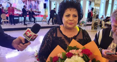 Stire din Politică-Administrație : Petrecere de 8 Martie la Constanța, în familia femeilor social-democrate