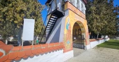 Povestea incredibilă a lăcașului construit sub pământ. Biserica îngropată din Istria, comoara ascunsă a Dobrogei - 5