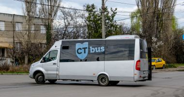Stire din Social : Traseu deviat pe linia 5B, din cauza unei avarii la rețeaua de apă