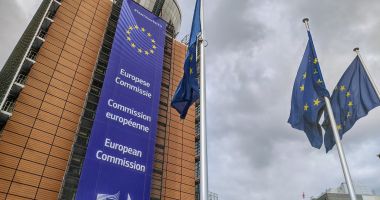405 de milioane de euro pentru programe de doctorat
