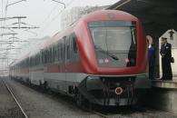 Stire din Economie : Drumul cu trenul între București și Constanța va dura 2 ore și 20 minute, din 2010