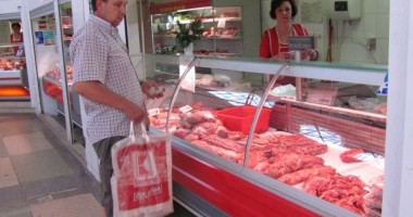Se aruncă tot mai puține alimente la Constanța