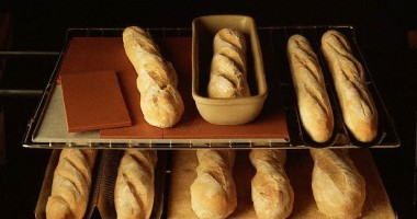 Stire din Social : De la 15 septembrie nu se va mai vinde pâine cu gramaj mai mic de 300 de grame