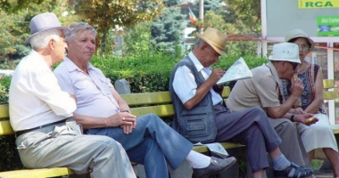 Stire din Social : Anunț important pentru cei care au de primit pensii