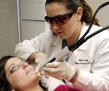 Stire din Sănătate : Ce trebuie să știm despre epilarea cu laser