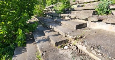 Uzina Flora şi Mini Zoo în loc de sport de performanţă! Dezastrul din Complexul "Badea Cârţan" - 9