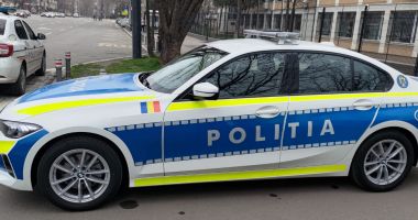 FOTO-VIDEO / Polițiștii de la rutieră din Constanța, dotați cu autospeciale BMW - 4