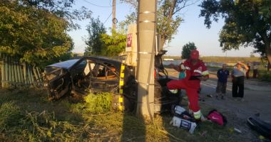 GALERIE FOTO / ACCIDENT RUTIER GRAV LA OVIDIU. ȘAPTE VICTIME dintre care trei copii. O fetiță ESTE ÎN COMĂ - 3