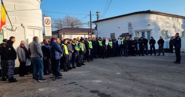 „Ordonanța mincinoșilor” i-a scos în stradă pe polițiștii Penitenciarului Poarta Albă - 3