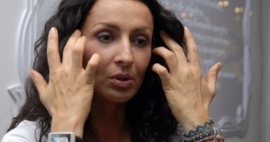 Stire din Monden : Mihaela Rădulescu, în doliu