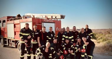 Galerie FOTO: Eroii de la Poarta Albă. Iată pompierii care s-au luptat 7 ore cu flăcările - 3