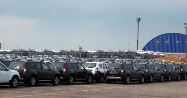 Stire din Economie : În primul trimestru din 2014  45.463 de autoturisme, expediate prin portul Constanța