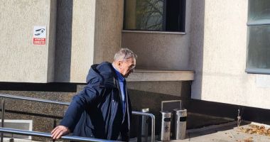 Stire din Eveniment : Fostul militar cercetat pentru trafic de influență cere control judiciar, la Constanța