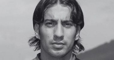 Stire din Sport : Un fost fotbalist celebru, găsit mort în camera de hotel