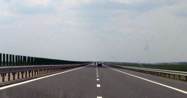 Stire din Eveniment : Şoferi, atenţie! CIRCULAȚIE RESTRICȚIONATĂ PE A2 BUCUREȘTI-CONSTANȚA
