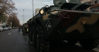 GALERIE FOTO-VIDEO. Trafic restricționat! Tancurile, taburile și alte unități mobile ale armatei, pe străzile din Constanța - 7