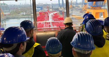40 de studenți ai UMC au urcat la bordul celei mai noi nave construite în Șantierul Naval Constanța - 2