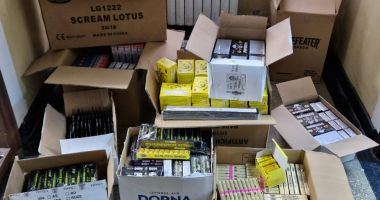 Stire din Eveniment : Artificii ilegale, vândute în Piața Ovidiu. Au fost ridicate peste 20.000 de articole