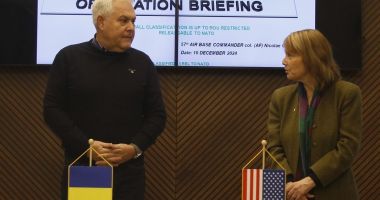 Stire din Eveniment : Mesajul ministrului apărării naționale pentru militarii străini dislocați la Mihail Kogălniceanu de sărbători