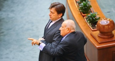 Stire din Politică-Administrație : ÎNTÂLNIRE Voiculescu-Antonescu, la sediul USL