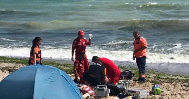 Stire din Eveniment : Persoană înecată scoasă la mal în dreptul hotelului Condor din Mamaia