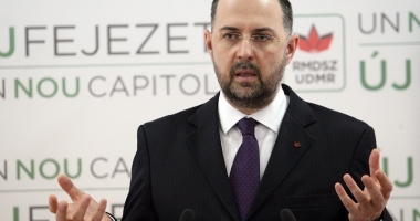 Stire din Politică-Administrație : "Divorț" între PSD și UDMR / UDMR NU va vota moțiunea de cenzură împotriva Guvernului Grindeanu